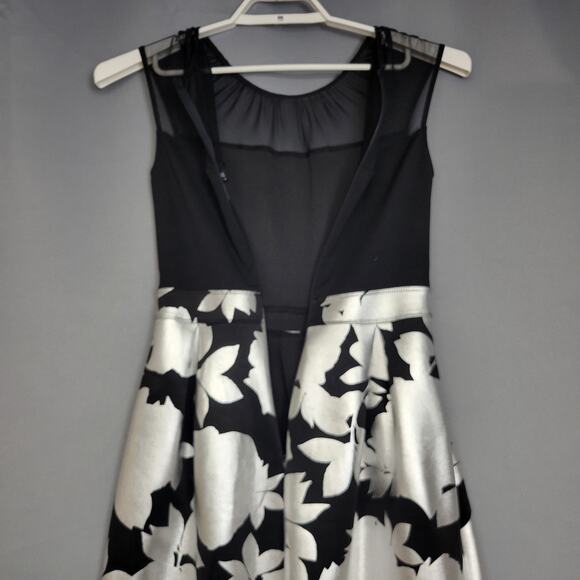 En Focus Studios Maxi Dress Womens 4 Black Silver Shimmer Floral Mesh Sleeveless - Picture 10 of 13